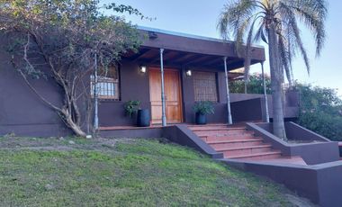 Casa en  Alquiler en Villa Rivera Indarte
