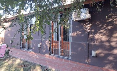 Casa en  Alquiler en Villa Rivera Indarte