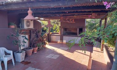 Casa en  Alquiler en Villa Rivera Indarte