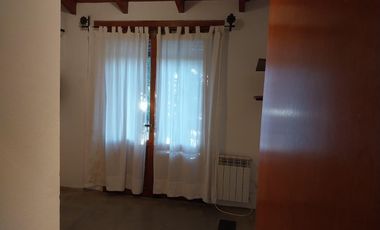 Casa en  Alquiler en Villa Rivera Indarte