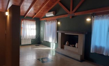 Casa en  Alquiler en Villa Rivera Indarte