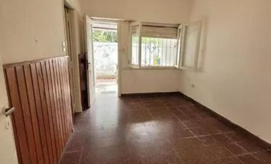 Departamento en venta - 2 Dormitorios 1 Baño - 70Mts2 - La Plata