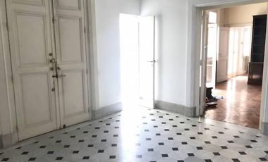 Oportunidad!! USD 2.200 el m2 - 6 ambientes en Recoleta