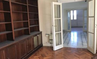 Oportunidad!! USD 2.200 el m2 - 6 ambientes en Recoleta