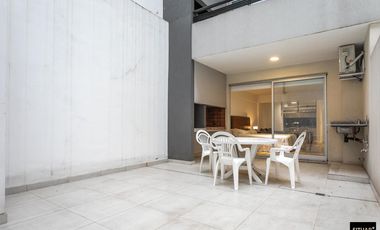 Departamento con Parrilla en Alquiler Amoblado