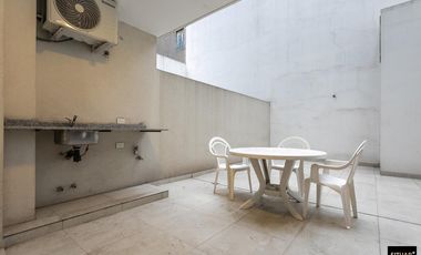 Departamento con Parrilla en Alquiler Amoblado