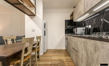 Departamento con Parrilla en Alquiler Amoblado