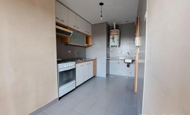 Muy lindo departamento 3 ambientes, con dos baños opcion cochera.