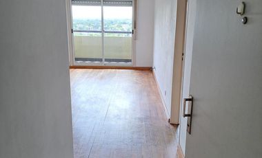 Muy lindo departamento 3 ambientes, con dos baños opcion cochera.