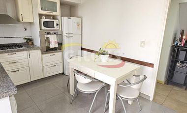Venta Casa PH 3 Amb. al Frente - en Ramos Mejía  - Muy buen Estado