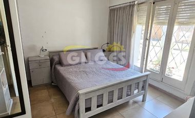 Venta Casa PH 3 Amb. al Frente - en Ramos Mejía  - Muy buen Estado