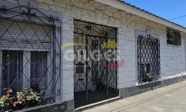 Venta Casa PH 3 Amb. al Frente - en Ramos Mejía  - Muy buen Estado