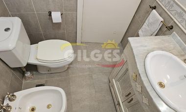 Venta Casa PH 3 Amb. al Frente - en Ramos Mejía  - Muy buen Estado