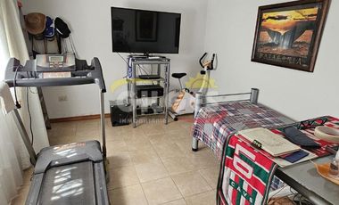 Venta Casa PH 3 Amb. al Frente - en Ramos Mejía  - Muy buen Estado