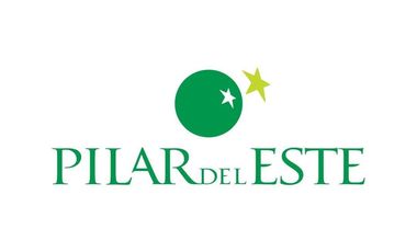 Hermosa casa sobre lote interno central a espacio verde en Santa Elena - Pilar del Este
