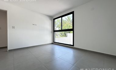 Departamento de dos ambientes en alquiler, Moron Sur.