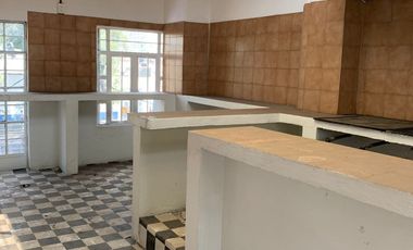 Bodega en renta, Col. Esperanza