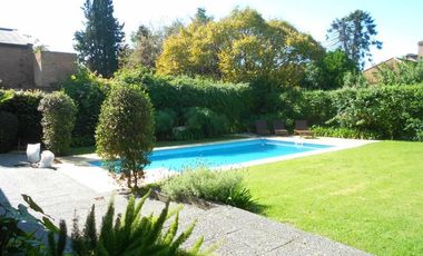 Alquiler Temporario - Espectacular casa en Las Lomas de San Isidro