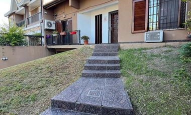 Casa en venta  Burzaco