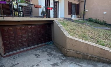 Casa en venta  Burzaco