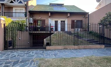 Casa en venta  Burzaco