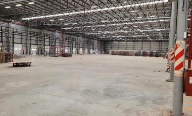 Depósito en alquiler en Centro Industrial Garin