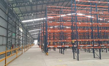 Depósito en alquiler en Centro Industrial Garin