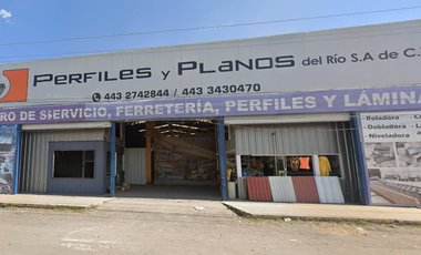 Bodega en RENTA sobre Carretera a Salamanca, Fracc. Los Ángeles, Morelia