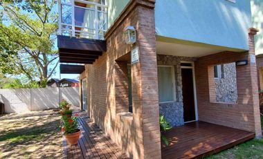 Venta Duplex a estrena 3 amb c/ Cochera - Villa Gesell
