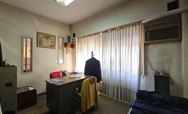 Galpón 2 Plantas de 320.50 m2 en Caseros