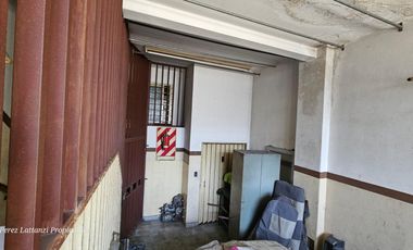 Galpón 2 Plantas de 320.50 m2 en Caseros