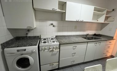 Departamento de 2 ambientes.  Amoblado en alquiler  por 12 meses - Expensas incluìdas