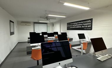 Renta de edificio para oficinas en Av. Hidalgo