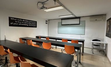 Renta de edificio para oficinas en Av. Hidalgo