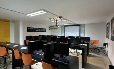 Renta de edificio para oficinas en Av. Hidalgo