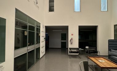 Renta de edificio para oficinas en Av. Hidalgo