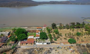 Casa en Venta en Villa Corona, Jalisco
