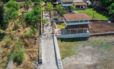 Casa en Venta en Villa Corona, Jalisco