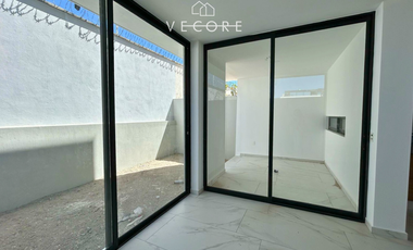 CASA EN VENTA, BOSQUES VALLARTA, ZONA REAL, ZAPOPAN
