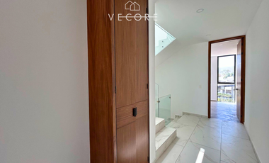 CASA EN VENTA, BOSQUES VALLARTA, ZONA REAL, ZAPOPAN
