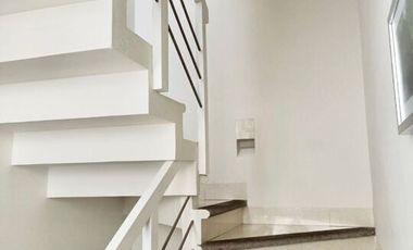 Del Valle, Venta de casa en condominio de solo 5 casas