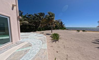 REFUGIO DE PAZ FRENTE A LA PLAYA