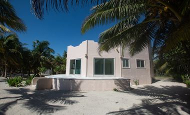 REFUGIO DE PAZ FRENTE A LA PLAYA