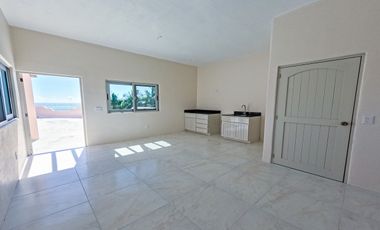 REFUGIO DE PAZ FRENTE A LA PLAYA