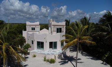 REFUGIO DE PAZ FRENTE A LA PLAYA