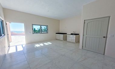 REFUGIO DE PAZ FRENTE A LA PLAYA