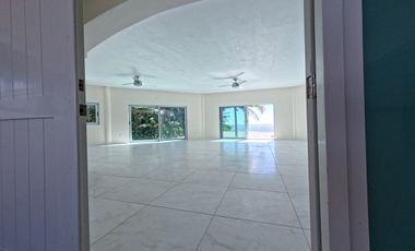 REFUGIO DE PAZ FRENTE A LA PLAYA