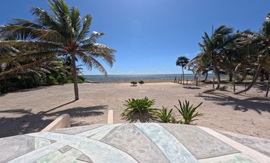 REFUGIO DE PAZ FRENTE A LA PLAYA