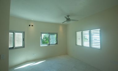 REFUGIO DE PAZ FRENTE A LA PLAYA