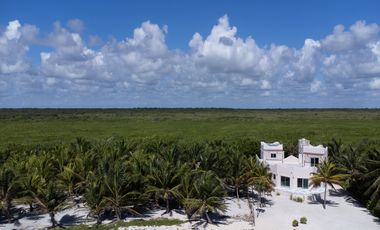 REFUGIO DE PAZ FRENTE A LA PLAYA
